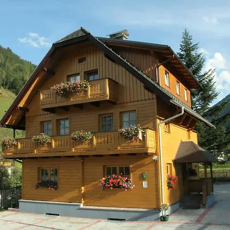 Appartementhaus Knaus * Schladming